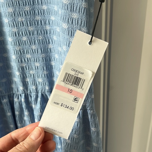 Calvin Klein Size 10 Blue White Dress With Back Bow, 100% Cotton NWT, New Women - Picture 2 of 3